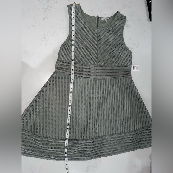 Charlotte Russe Light Green Patterned Mini Dress - Picture 12 of 12